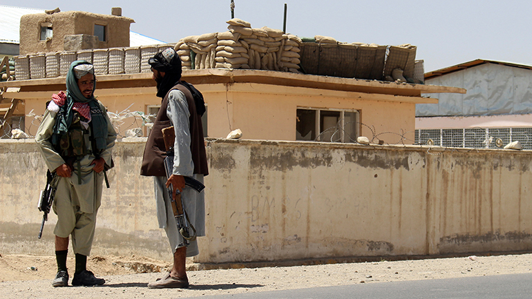 Αφγανιστάν: Αντιπροσωπεία της κυβέρνησης θα συναντηθεί με τους Ταλιμπάν στο Κατάρ